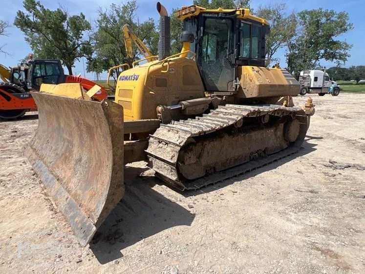 Used Komatsu Dozer